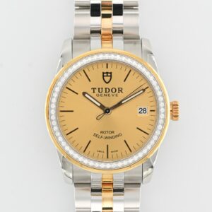 Tudor Glamour Date